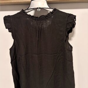 Daniel Rainn Black Ruffle-Trim Sleeveless Top